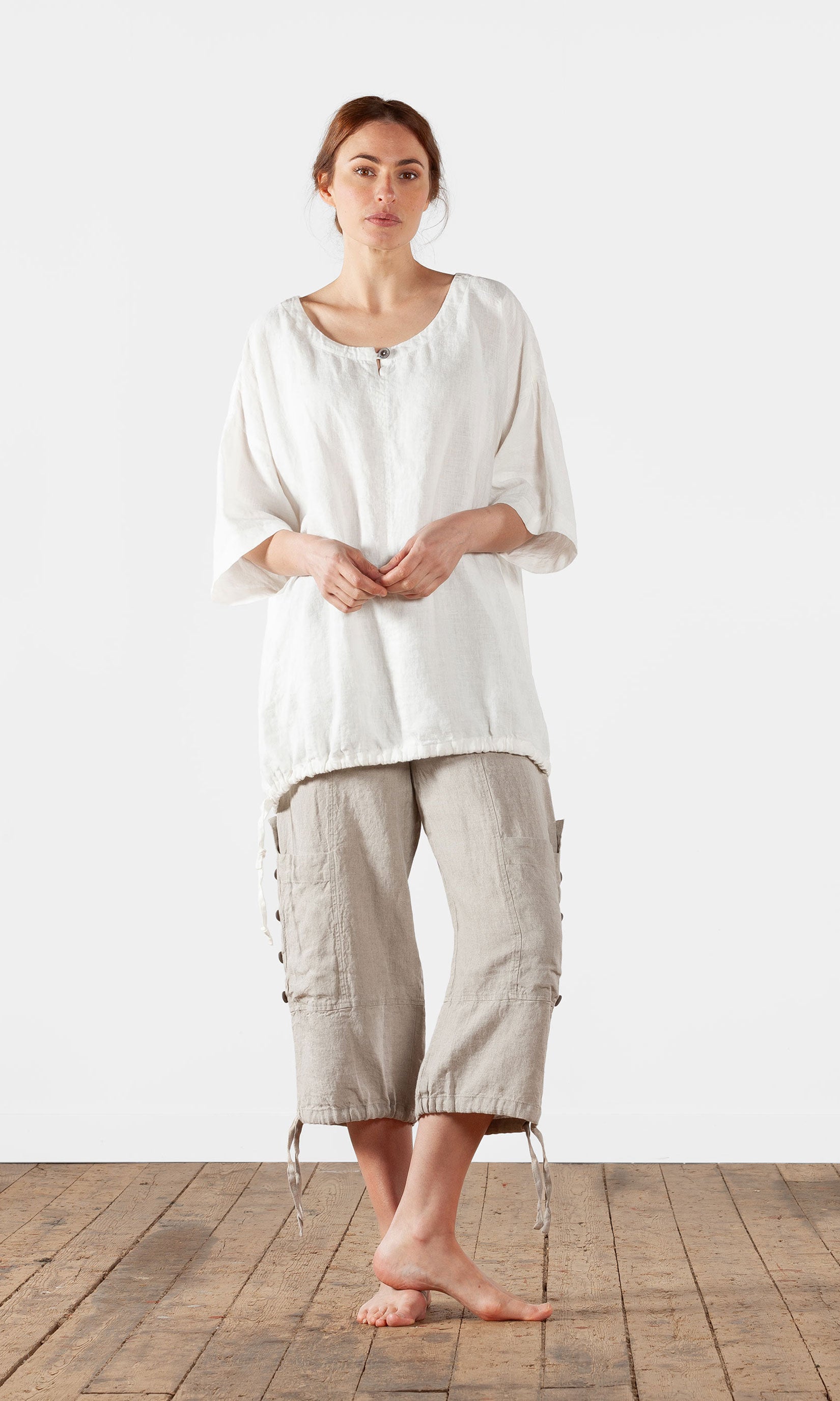 Linnetunika med dragsko, oversize, vit - Olars Ulla