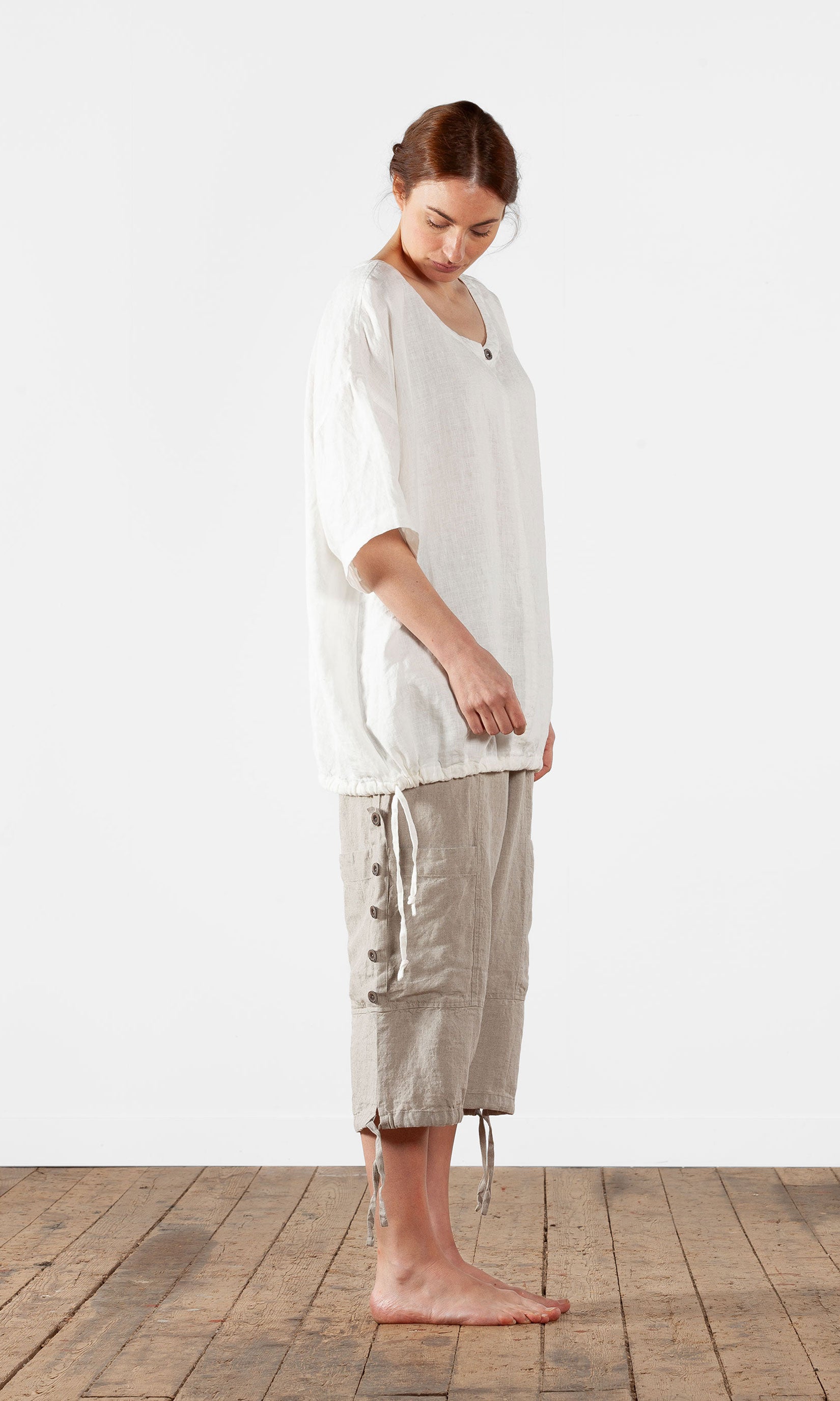 Linnetunika med dragsko, oversize, vit - Olars Ulla
