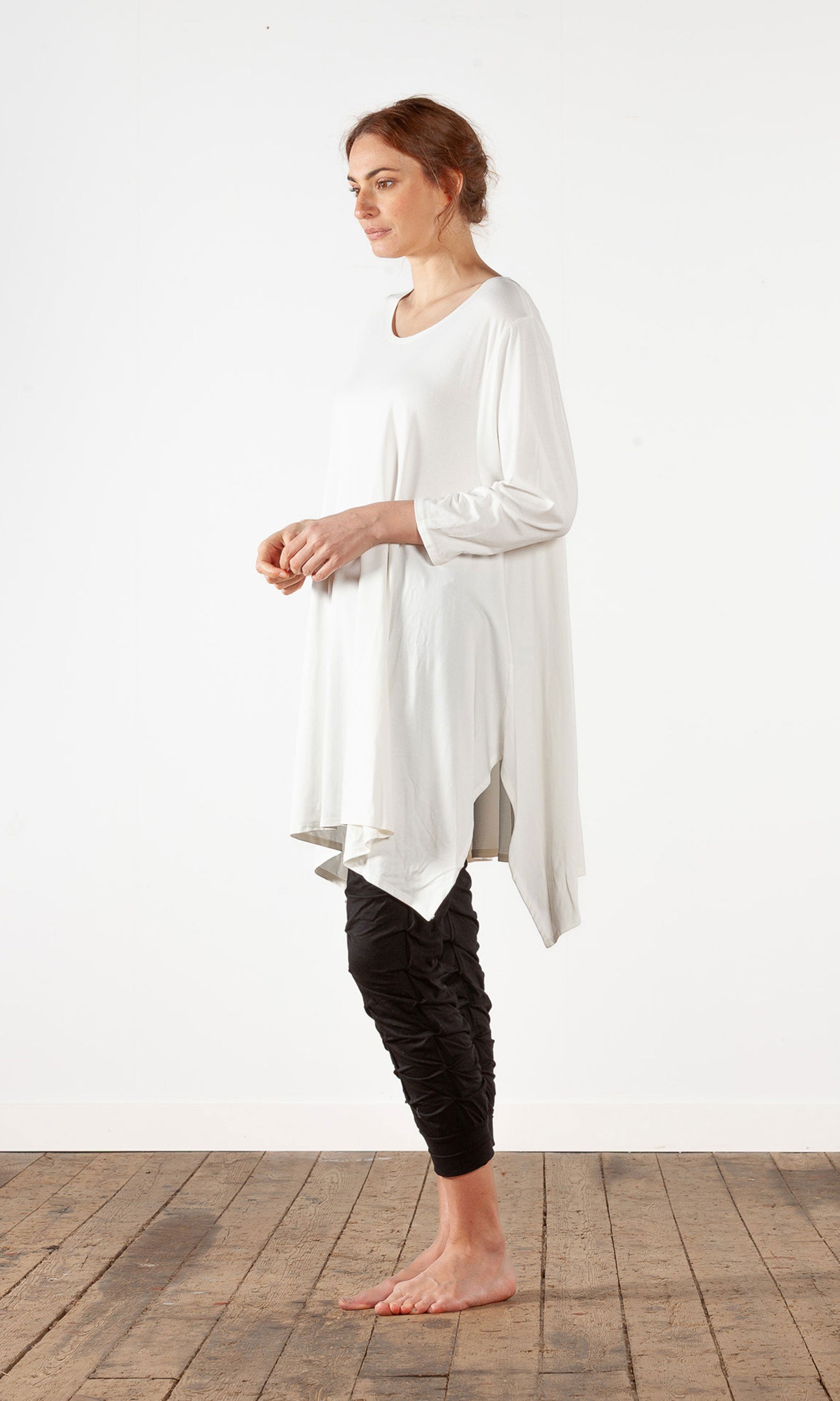 Viskostunika med 3/4 ärm, oversize, vit - Olars Ulla