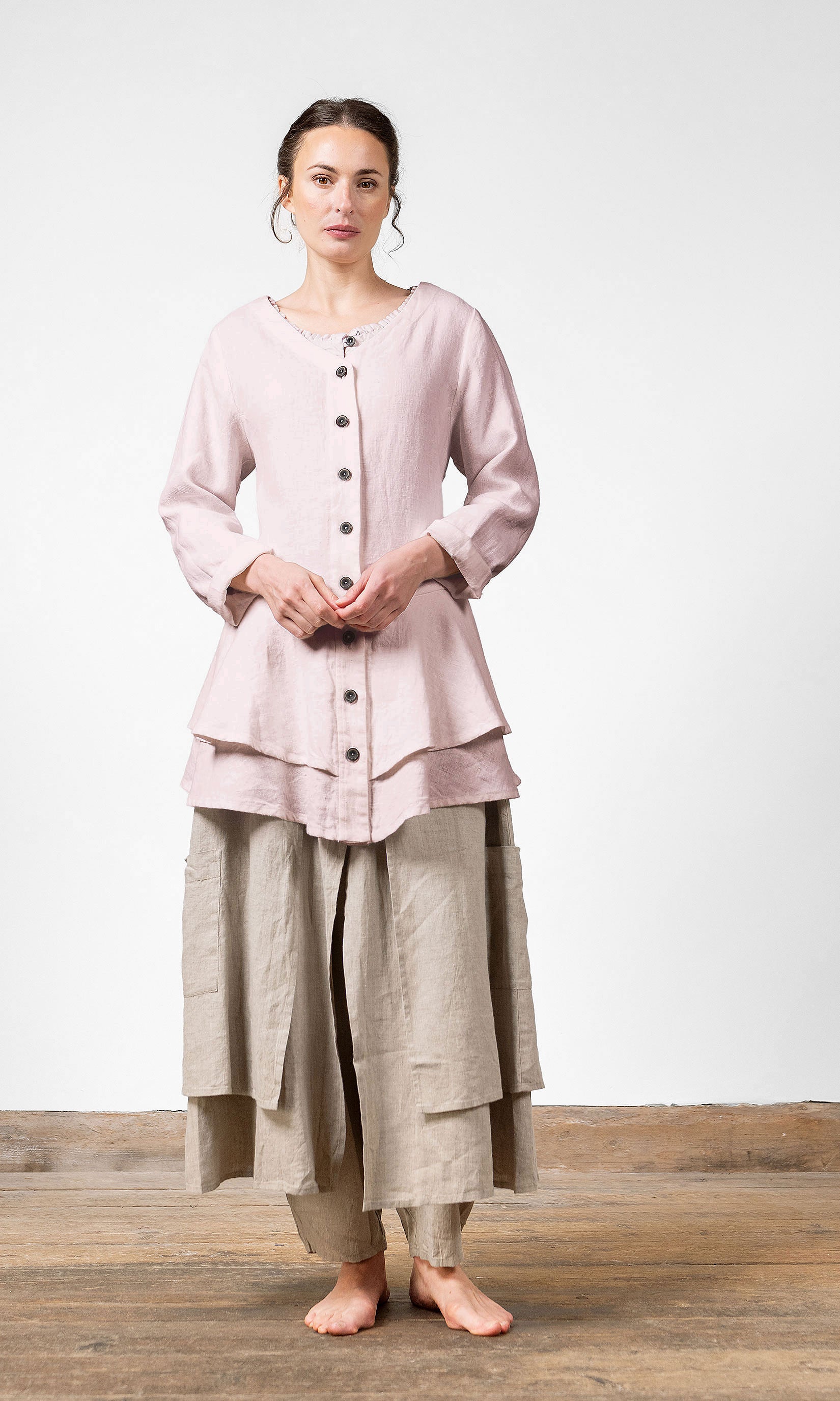 Linnejacka med volang och v-ringning, rosa - Olars Ulla