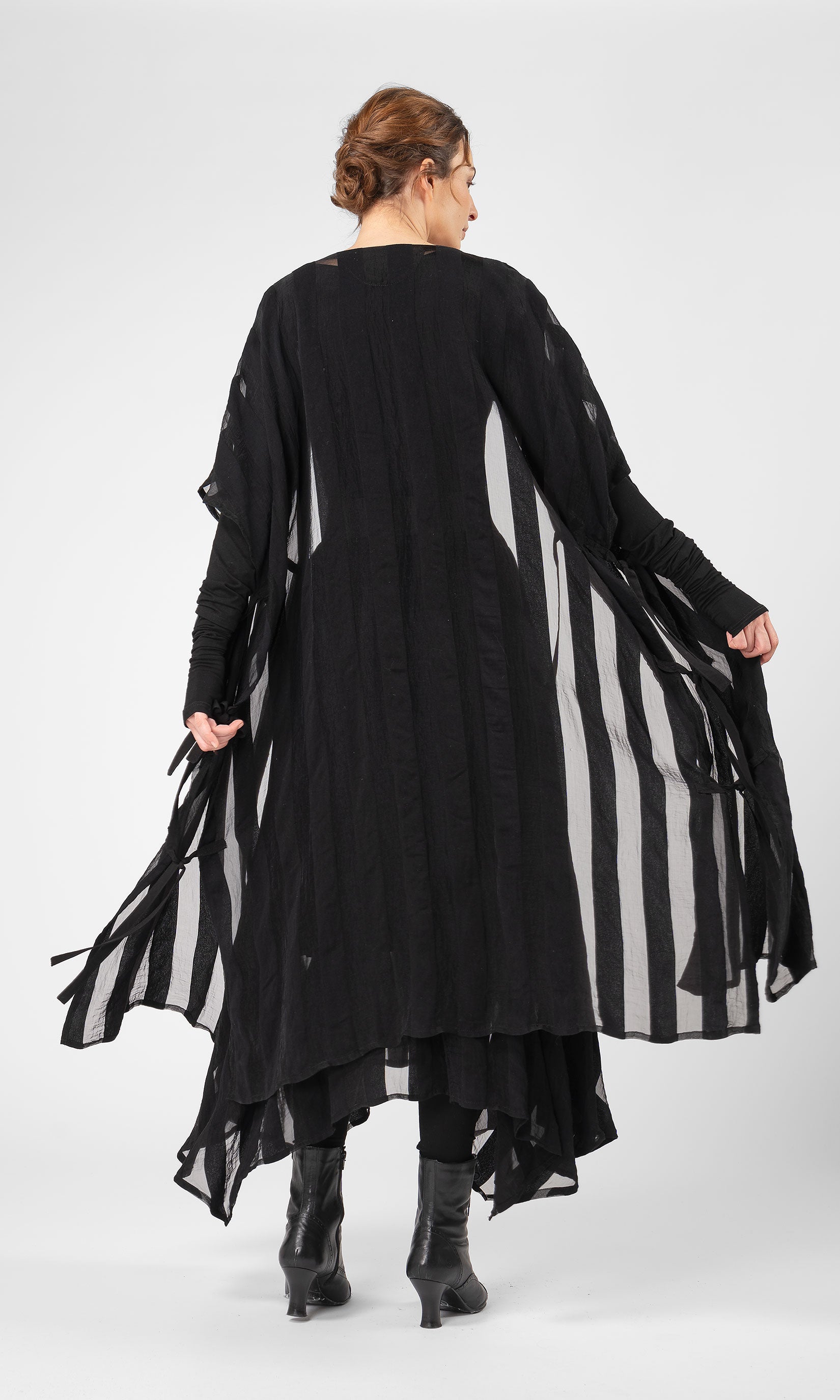 Kaftan i randig viskosmix, transparent - Olars Ulla