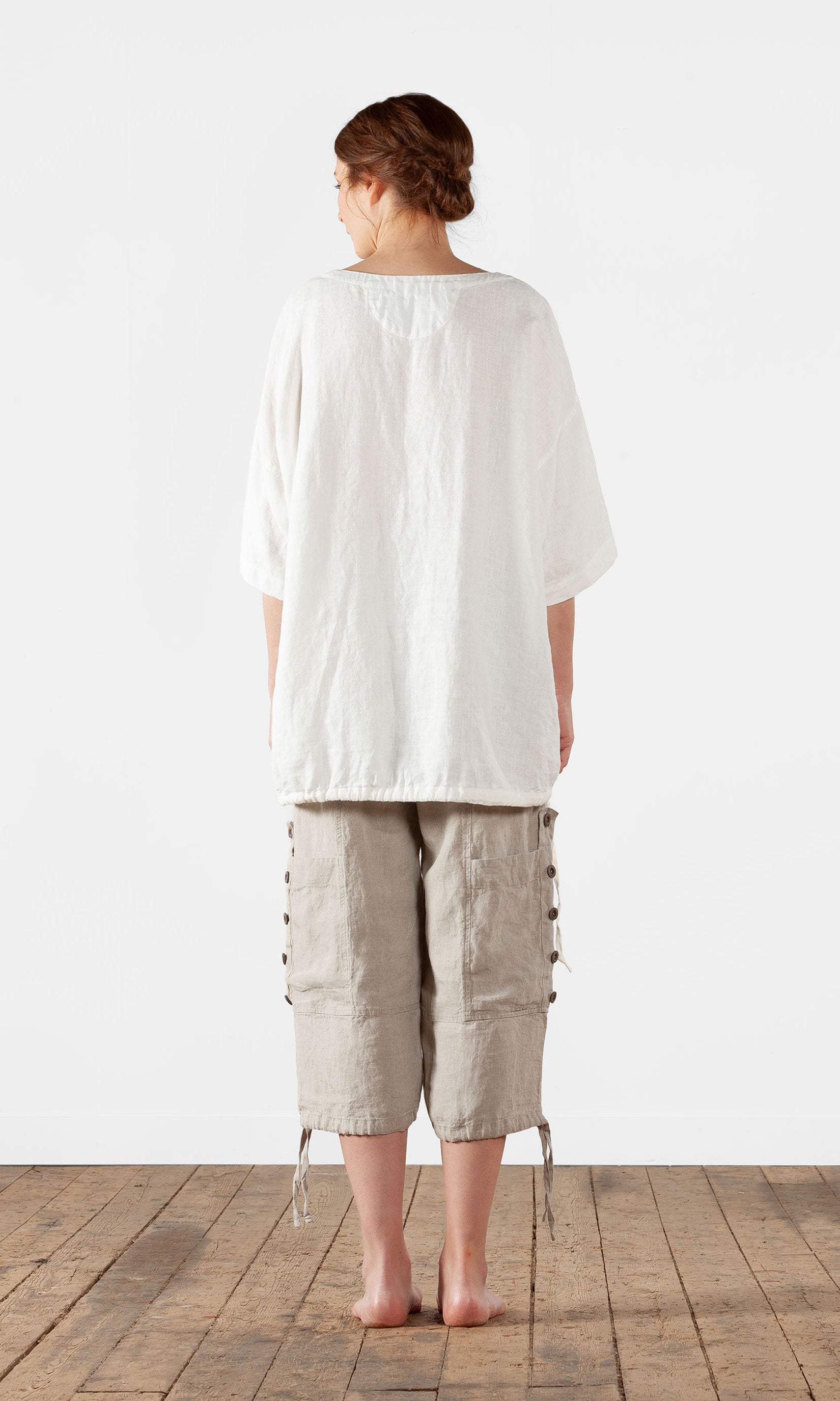 Linnetunika med dragsko, oversize, vit - Olars Ulla